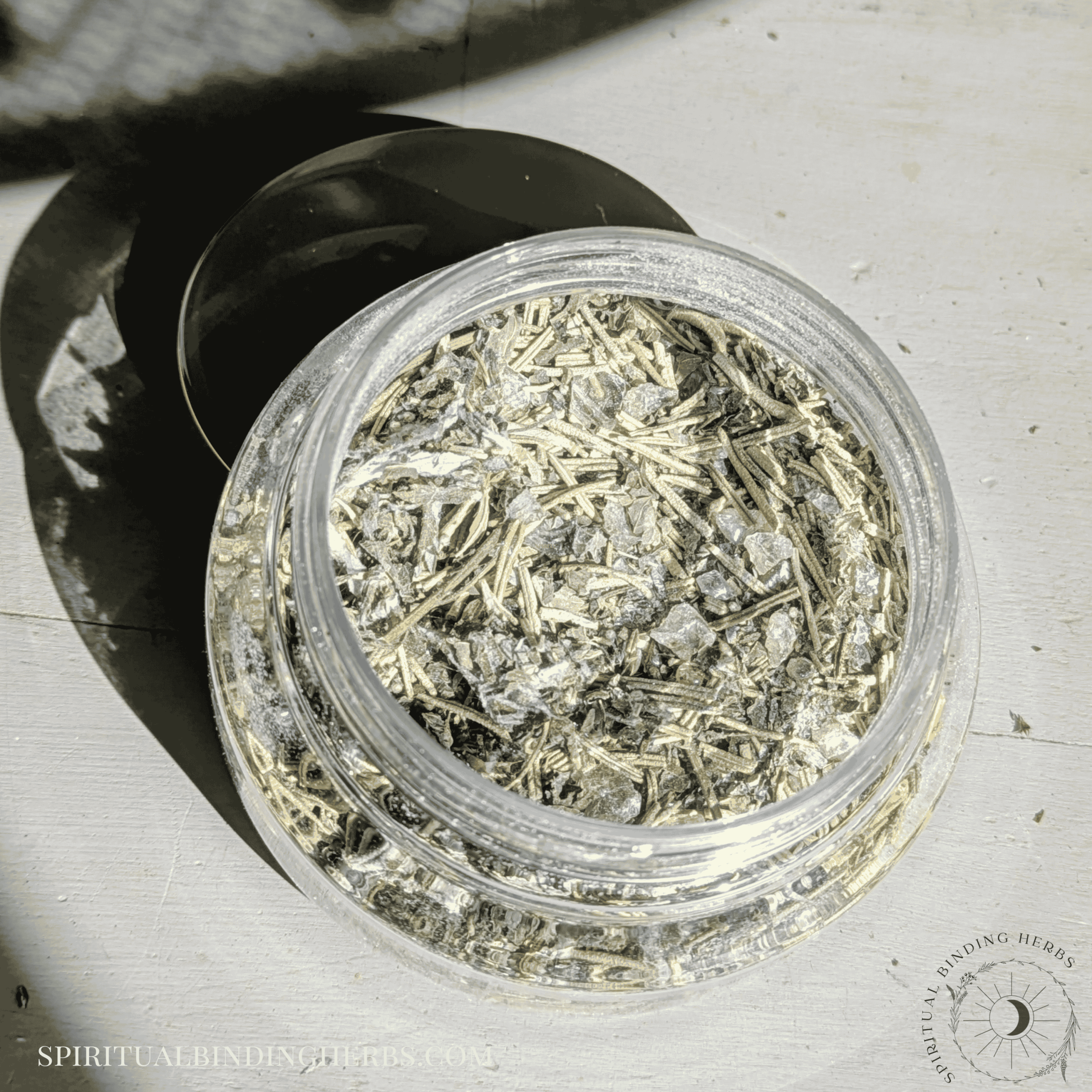 Cleansing Harmony Herbal & Resin Smoke Blend | Rosemary, Mugwort, Lemon Balm, Copal - Image 2